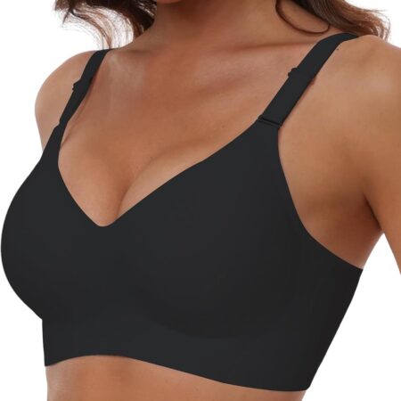 Seamless, full-coverage bra with soft support